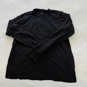 GAP Men's Black Long Sleeve Waffle Thermal Shirt